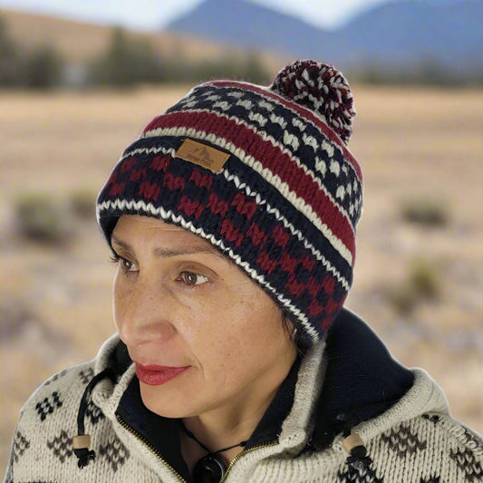 Wool beanie pom pom RED/WHITE PATTERN