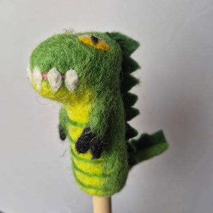Wool Fellt finger puppets WILD LIFE